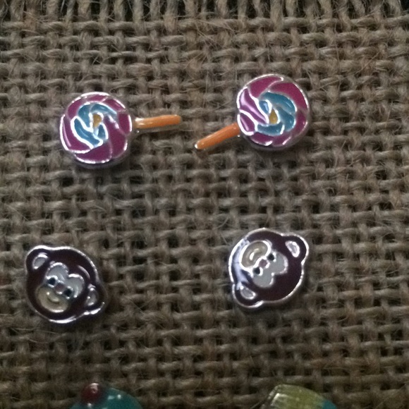 Bundle of 4 earrings, new - Picture 3 of 4